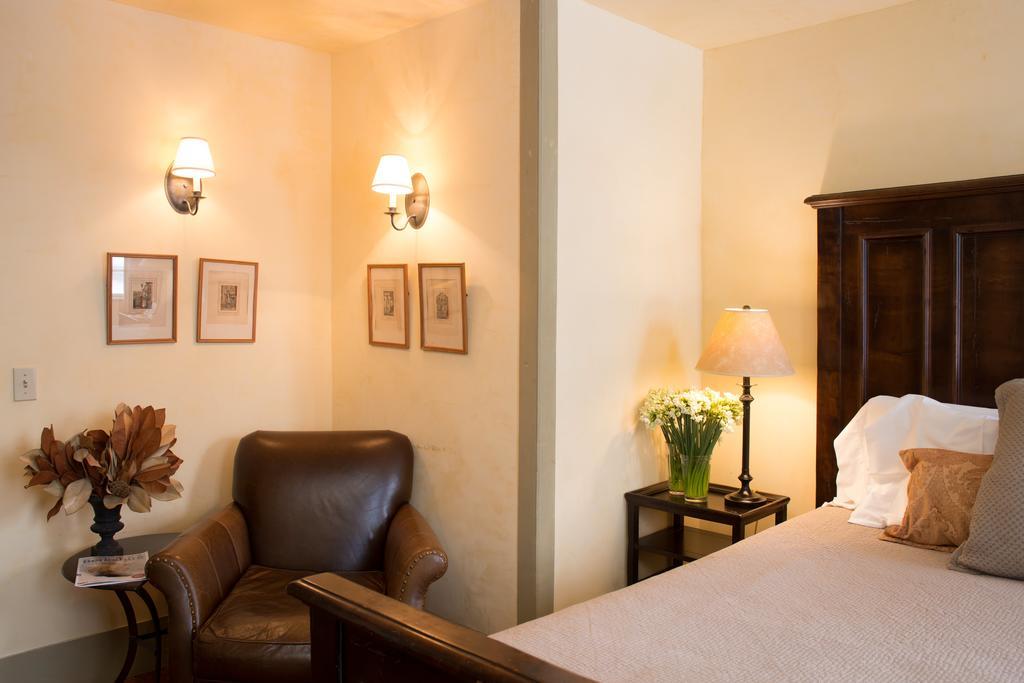 The Old Inn On The Green New Marlborough Room photo